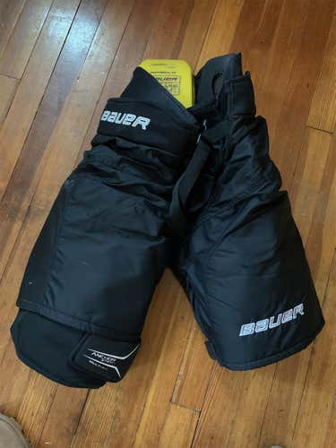 Black Senior Large Bauer Supreme 190 Hockey Pants