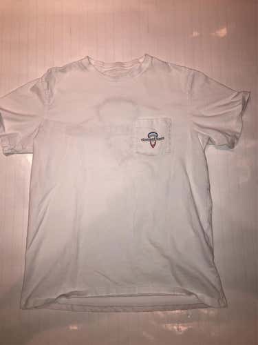 Vineyard Vines Men’s Medium USA Lacrosse Shirt
