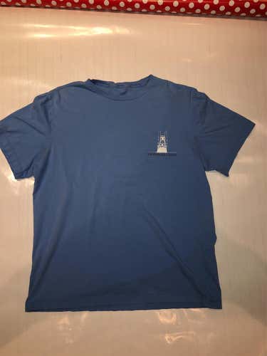 Vineyard Vines Men’s Medium T-shirt Blue