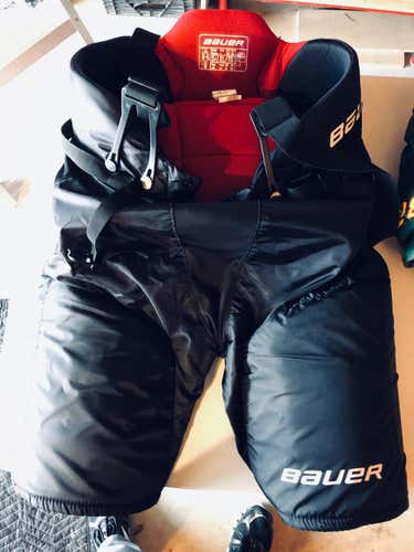 Black Senior Extra Large Bauer Vapor X800 Hockey Pants