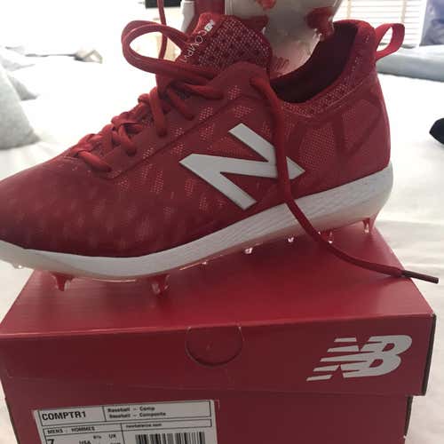 Red Adult Molded Cleats New Balance