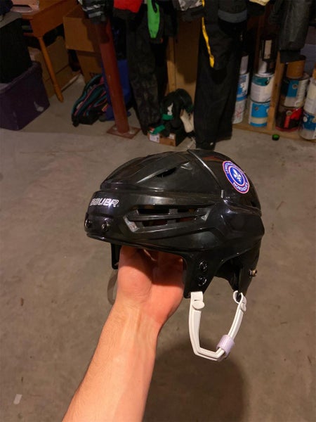 Black Medium Bauer Re-Akt 95 Pro Stock Helmet