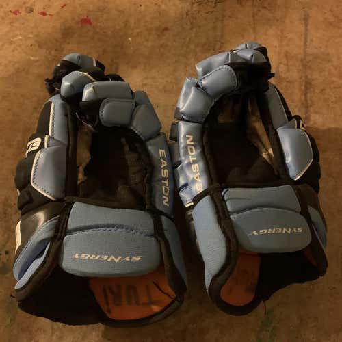 Easton Synergy 800 Gloves 13" Pro Stock Light Blue