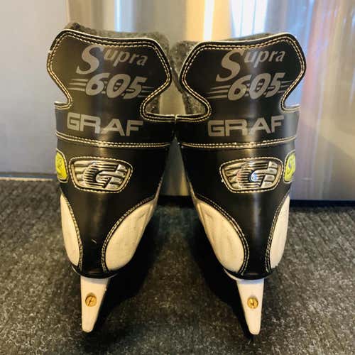 Senior Graf E&W (Wide) Size 9 Hockey Skates