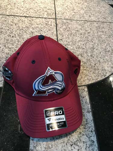 New Fanatics Colorado Avalanche Hat