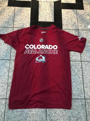 New Adidas NHL Colorado Avalanche Team Issued Short Sleeve Ultimate Tee
