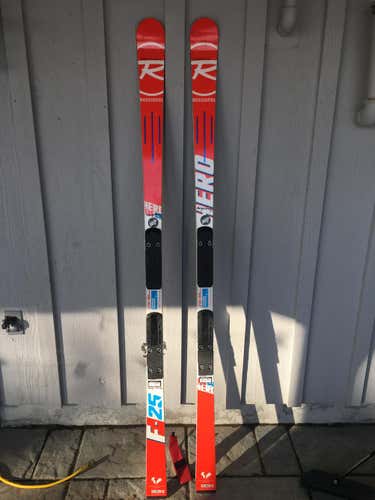 Unisex 2017 Rossignol Hero FIS GS Pro Skis Without Bindings
