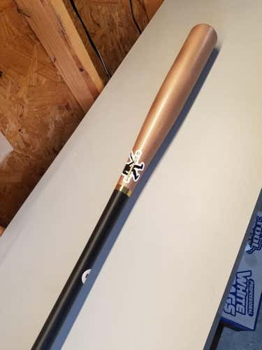 Sasquatch Wood Bat (-3) 29 oz 32"