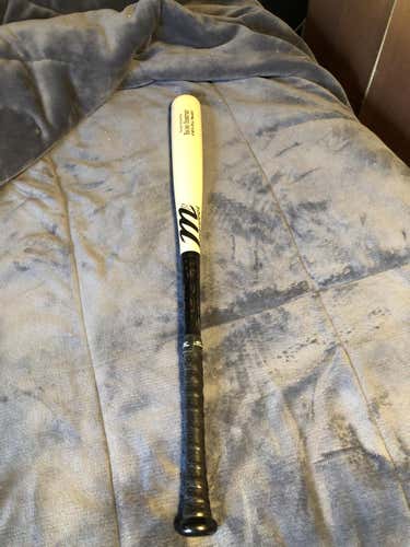High School/College Marucci Wood CU26 Bat (-3) 28 oz 31"