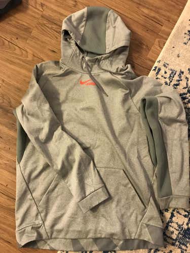 Gray New Adult Men's Extra Large Nike Sweatshirt