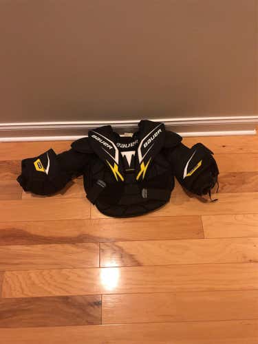 Junior Small Bauer Performance  Goalie Chest Protector