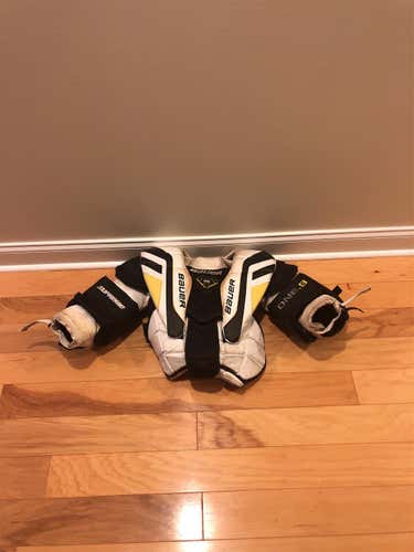 Intermediate Medium Bauer One.9  Goalie Chest Protector