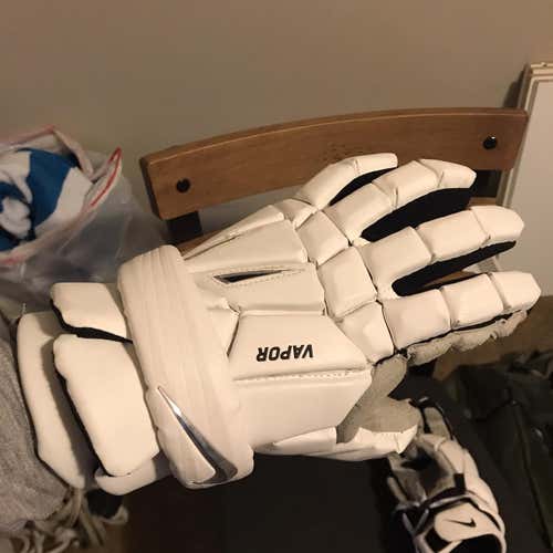 White  Player Nike Vapor 13" Lacrosse Gloves