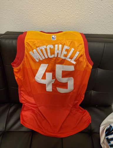 Donovan Mitchell Jazz Jersey