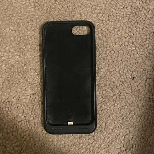 Apple Charging iPhone 8 Case