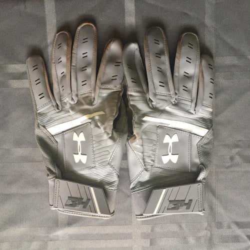 Extra Large Under Armour Batting Gloves