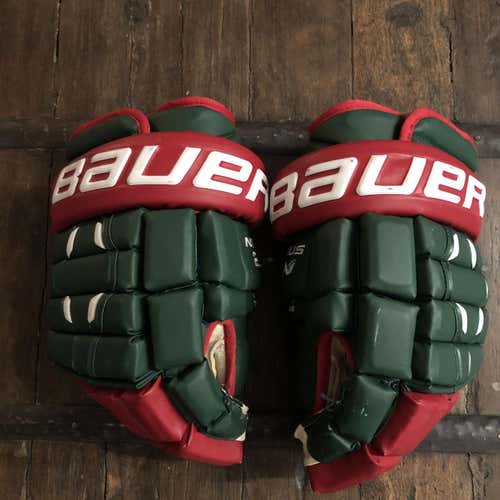 [Pro Stock] Bauer Nexus 2n SHL Frolunda Indian’s 14” Leather Gloves