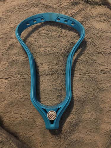 Attack & Midfield Unstrung Kinetik Head