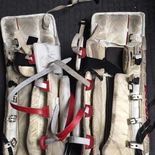 Vaughn Velocity V3 7500 34” Goalie Leg Pads