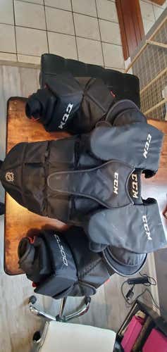 Senior Large CCM CL 500 Goalie Chest Protector