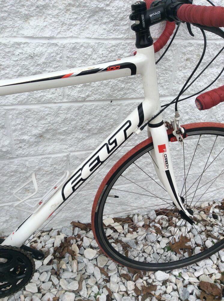 FELT Z100 ロードバイク（56サイズ） FELT Z100 サイズ56 3×8S フェルト ロードバイク クロスバイク 自転車