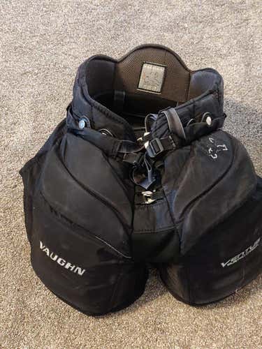 Black Intermediate Medium Vaughn Ventus SLR Pro Carbon Hockey Goalie Pants