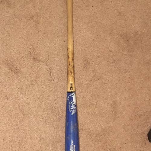 High School/College BBCOR Certified Wood (-3) 29 oz 32" Bat