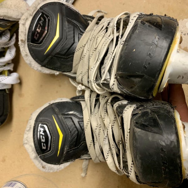 Junior CCM Size 3 Hockey Skates