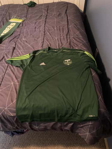 Green Men's Extra Large Adidas Shirt