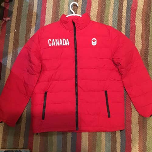 Canadian Ski Team Olympic issue puff jacket
