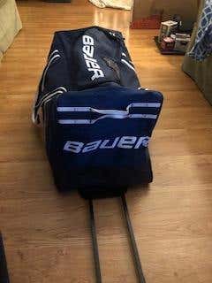 Bauer Wheeled Junior Hockey Bag