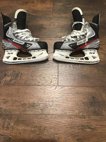 Senior Bauer Vapor APX D&R (Regular)  Size 6.5 Hockey Skates