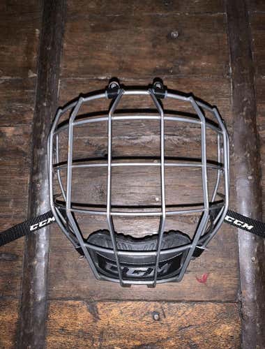 CCM FM680 Gray Stock Cage