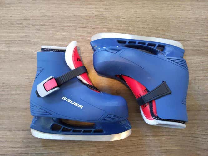Youth Bauer Lil Champ Hockey Skates Size 10/11