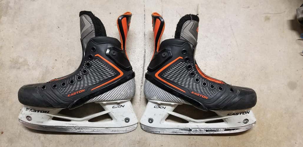 Junior Easton Mako Hockey Skates D&R (Regular) Size 4.5