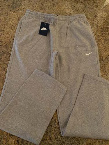 New Men's Nike Sweatpants, Gray, size Medium