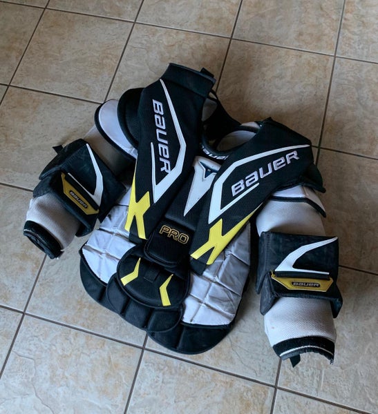 Senior Large Bauer Goalie Chest Protector Pro Stock