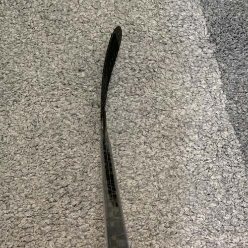 Senior Left Handed Bauer Nexus 2N Pro P92 Lie 6Mid Pro Stock Hockey Stick LH