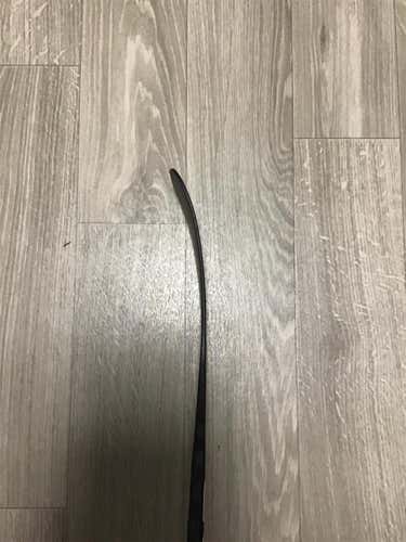 Senior Right Handed Rekker EK365 Toe  Hockey Stick