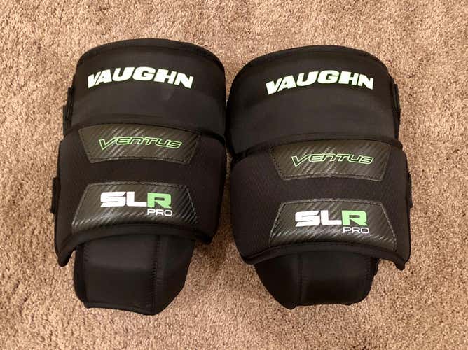 Senior Vaughn VKP Velocity SLR Pro Knee and Thigh Guard