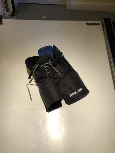 Black Bauer 1N Senior Small Hockey Pants
