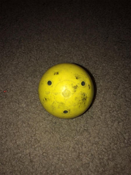 Smart Hockey Yellow Training Ball Used Stick Handling
