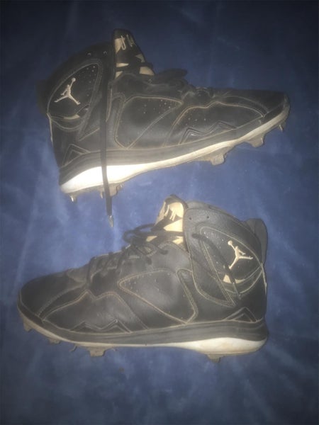 Adult Men's 10.5 (W 11.5) Jordan