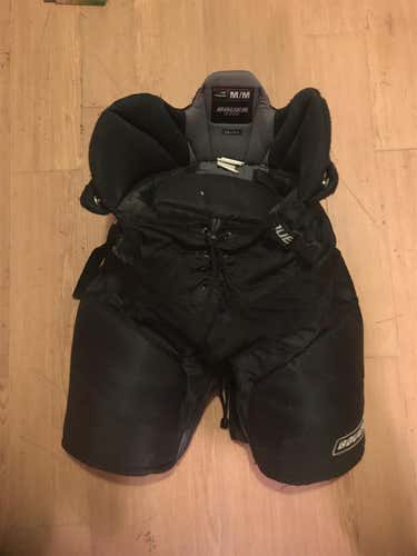 Black Senior Medium Bauer 6000  Hockey Pants