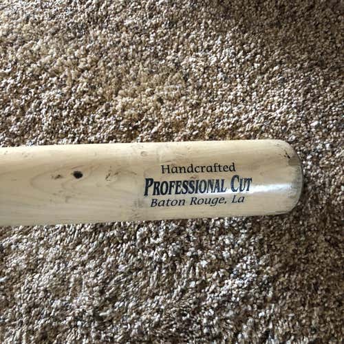 High School/College  Wood Pro Cut (-3) 30 oz 33" Bat