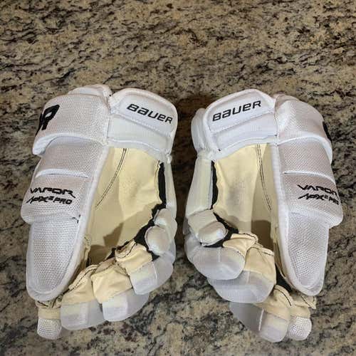 White Senior Vapor APX2 Pro Gloves 13" Pro Stock