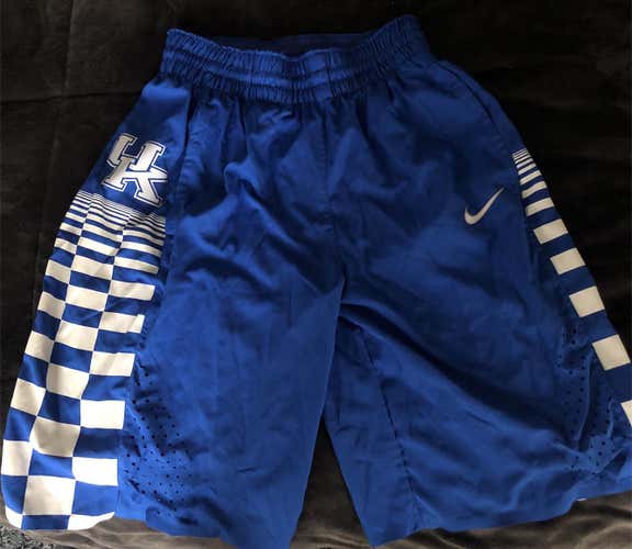 University of Kentucky Blue Men's Medium Nike Shorts