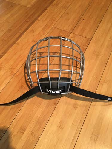 Senior Large Bauer FM2100 Full Cage