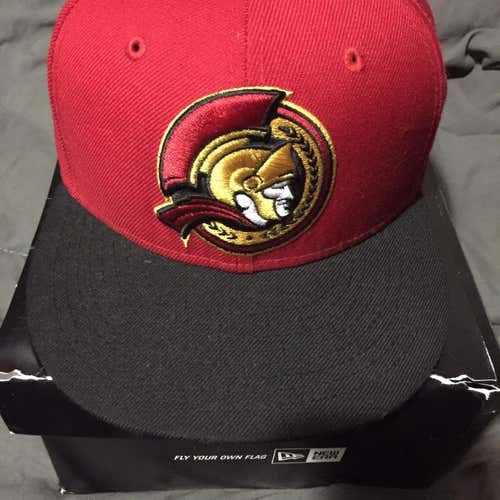 Ottawa Senators New Era Fitted Cap Sz 7
