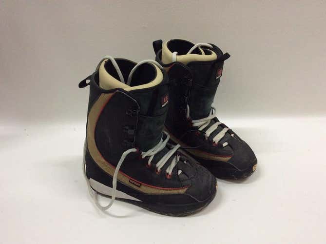 Used Burton 7 Senior 7 Snowboard Mens Boots